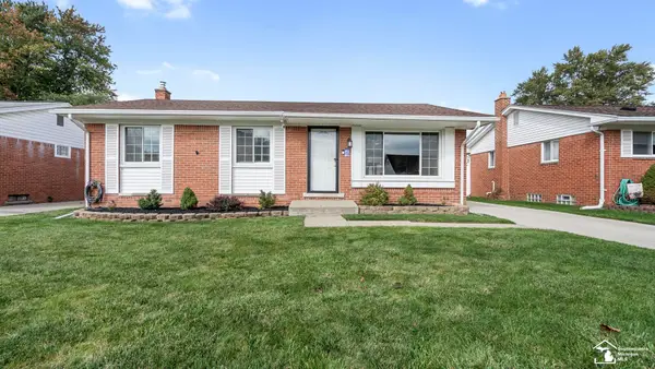 14446 Stoeflet ST, Rockwood, MI 48173