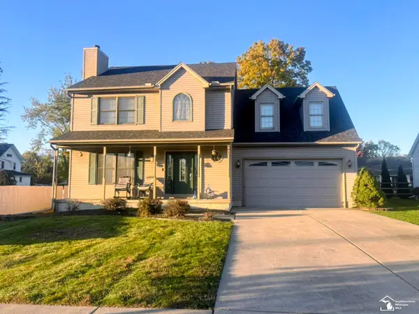 982 Eagle Ridge TRL, Temperance, MI 48182