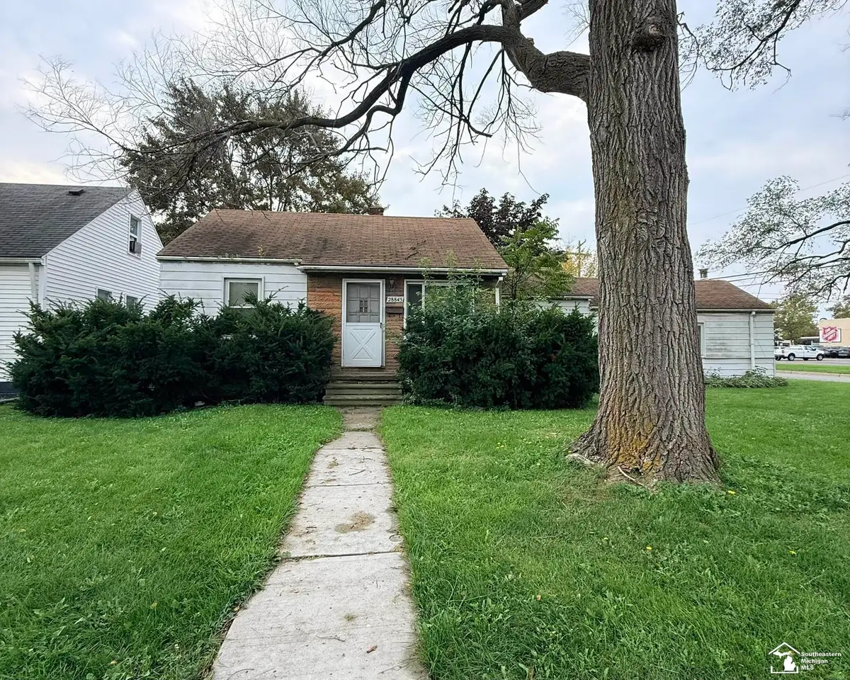 28845 Krauter ST, Garden City, MI 48135 - #1