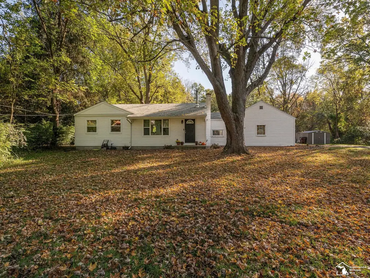7718 Secor RD, Lambertville, MI 48144 - #1