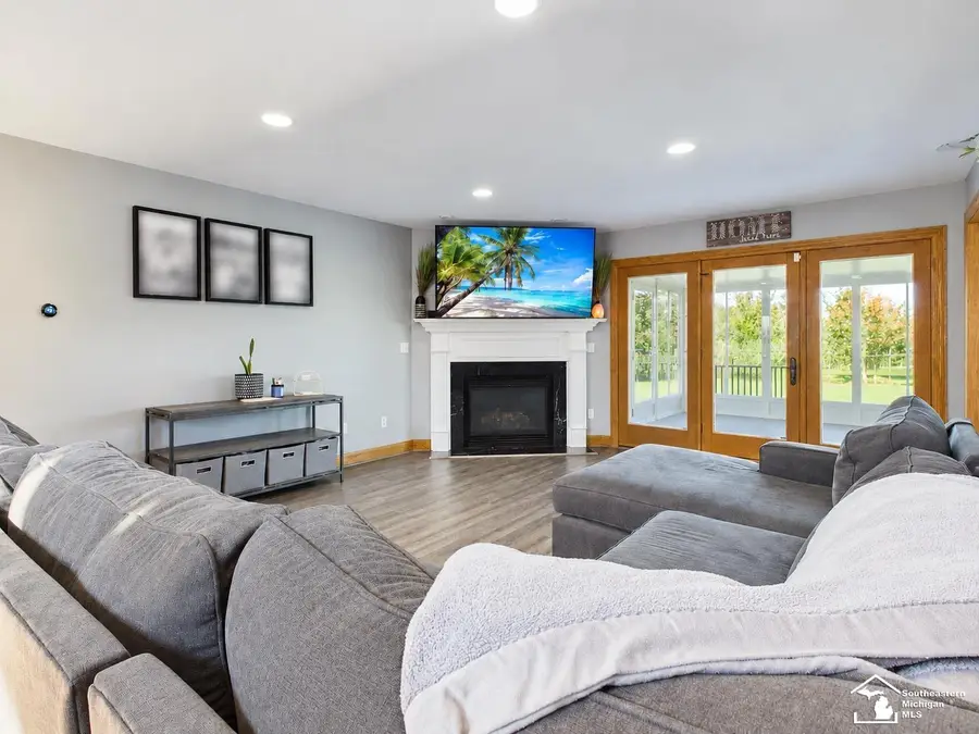 4375 Pointe Aux Peaux RD, Newport, MI 48166 - #3