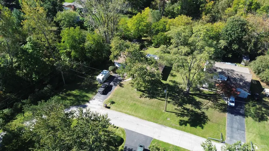 7445 Tarra DR, Temperance, MI 48182 - #3