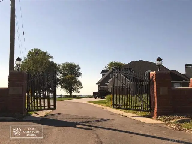 8412 Swan Creek PT, Fair Haven, MI 48023 - #3