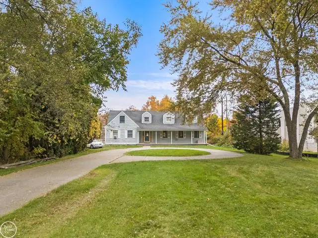 11025 16 1/2 Mile RD, Sterling Heights, MI 48312 - Image #3