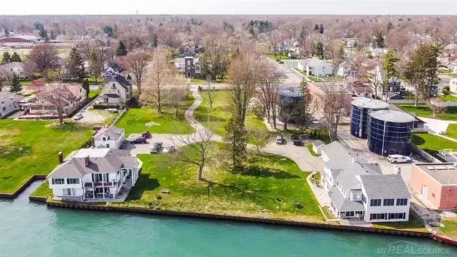 1516 ST CLAIR RIVER DR, Algonac, MI 48001 - #1