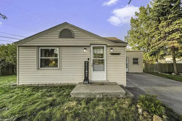 17325 Doris, Fraser, MI 48026 - Image #1