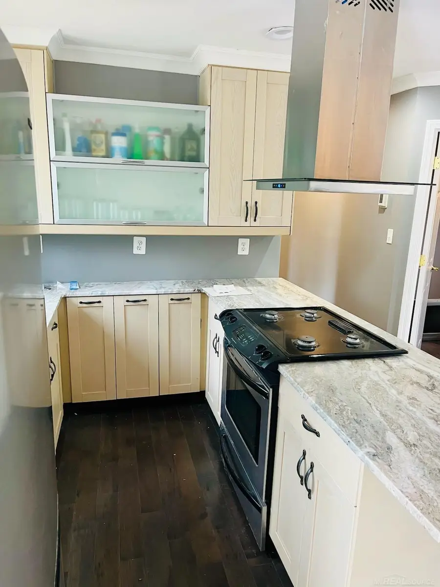 211 Atwood DR, Prudenville, MI 48651 - Image #3