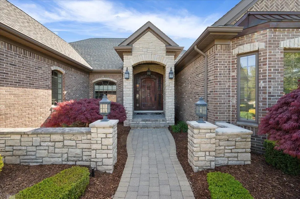 36270 Vita Bella DR, Clinton Township, MI 48035 - #1
