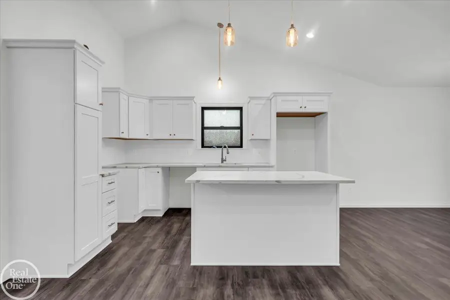 1920 Sheldrake LN, Saint Clair Township, MI 48079 - Image #3