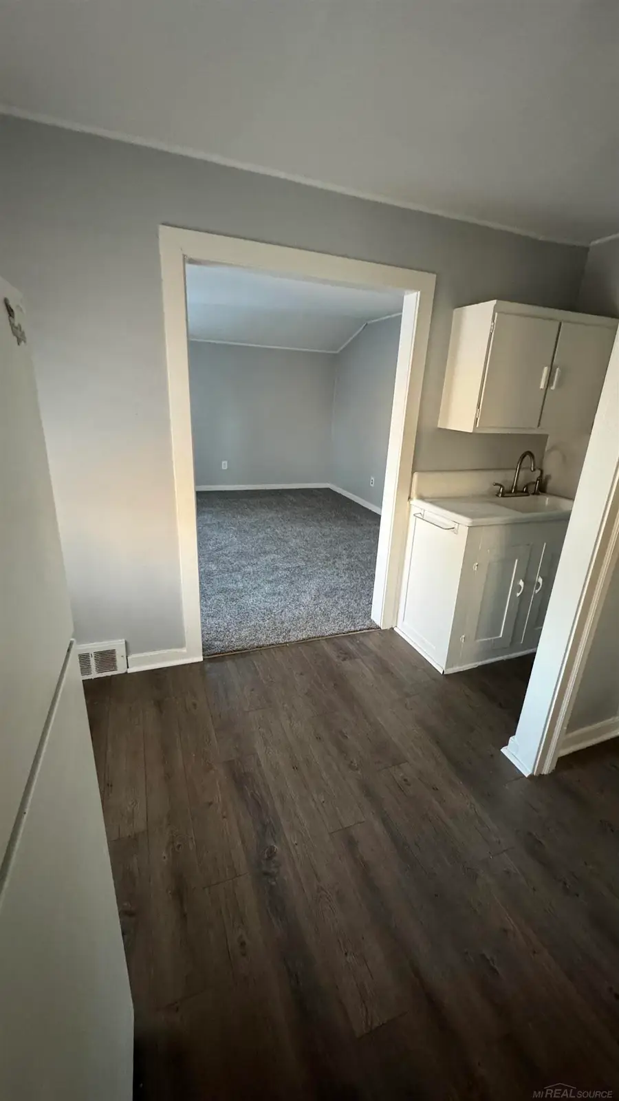 23510 Buckingham ST, Clinton Charter Township, MI 48036 - Image #3