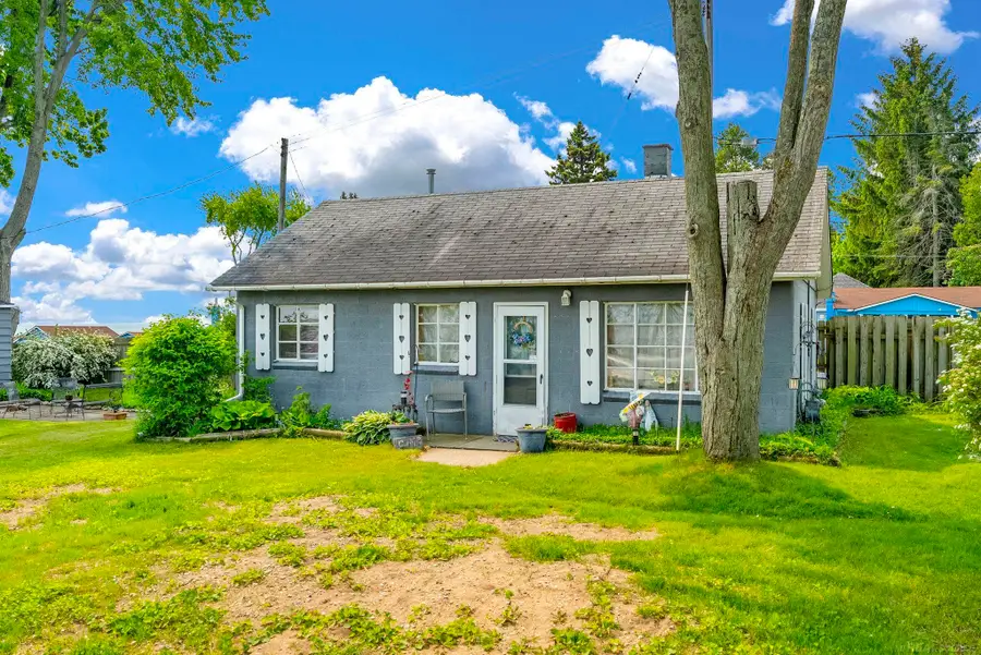 8941 & 8943 Lakeshore RD, Lexington, MI 48450 - Image #2