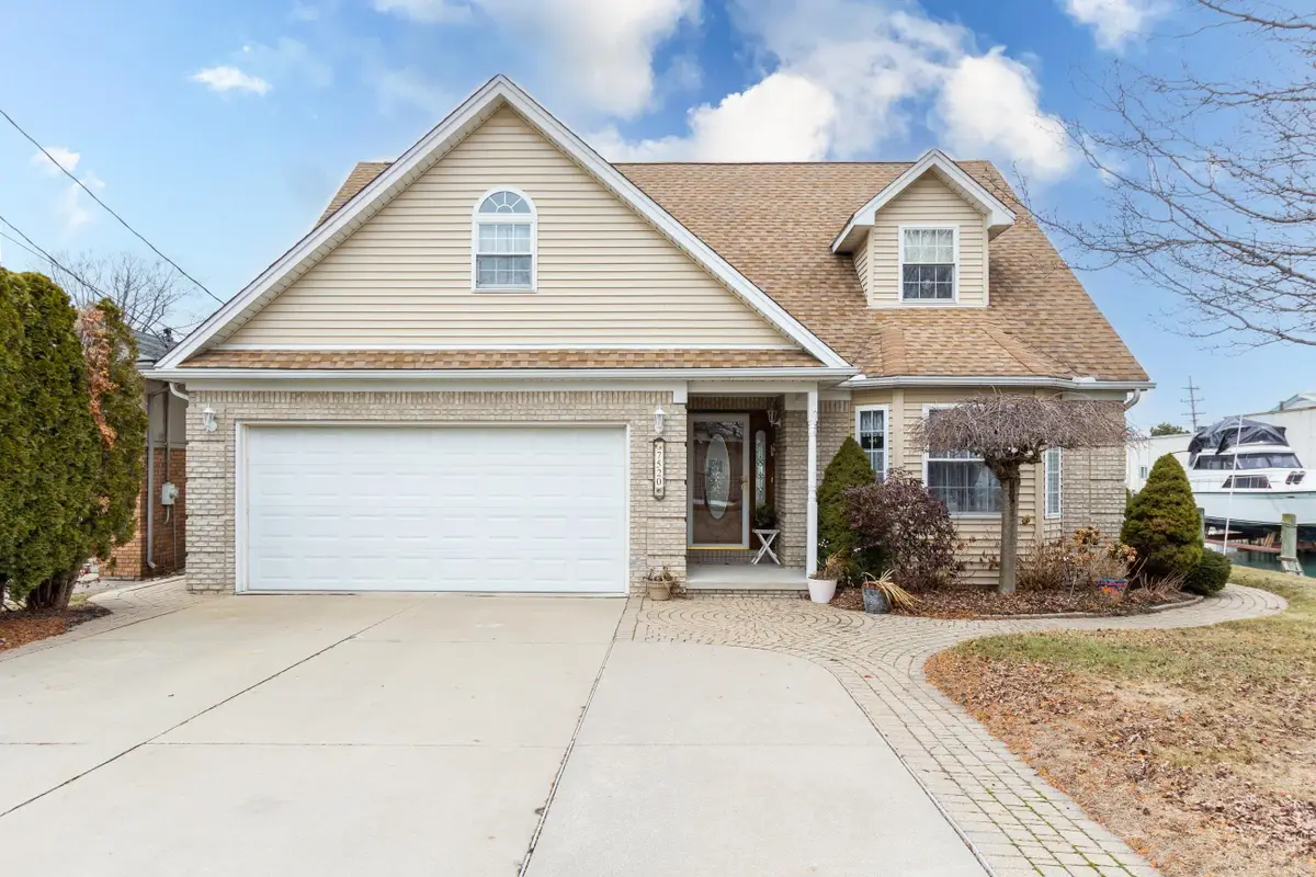 7520 Colony DR, Algonac, MI 48001 - #1