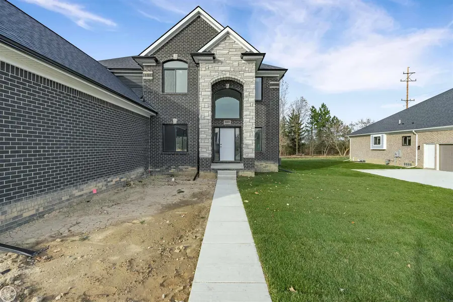 6509 Jamie LN, Grand Blanc Charter Township, MI 48439 - Image #3