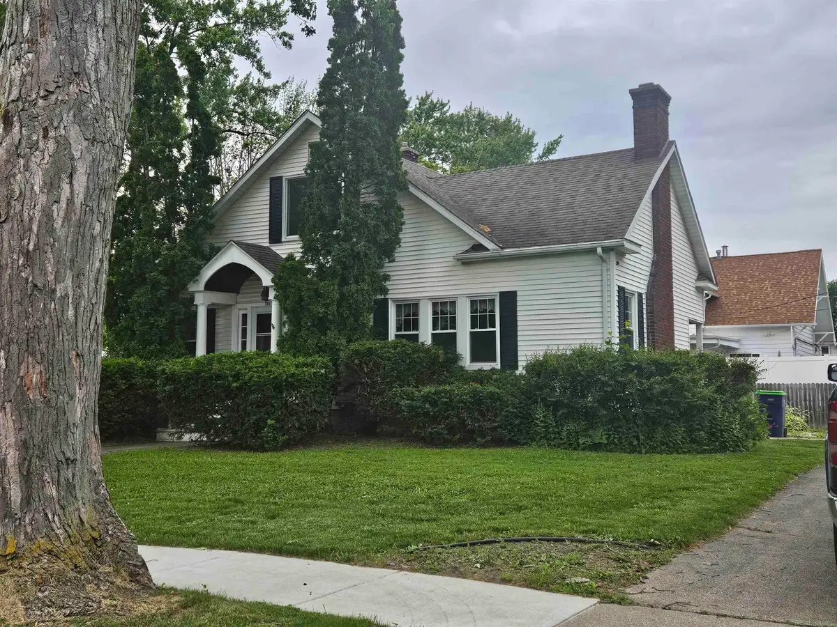 701 Cass AVE, Bay City, MI 48708 - Image #1