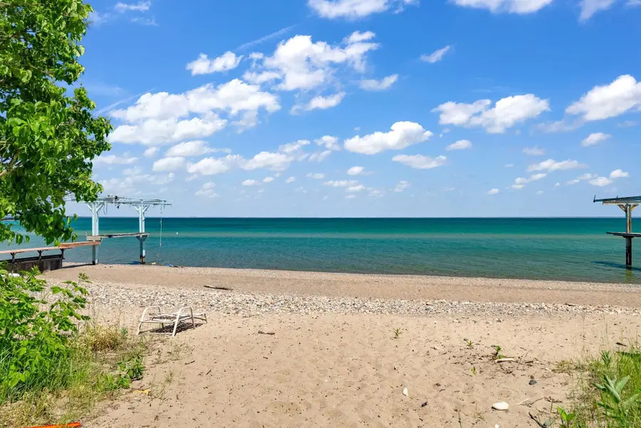 3735 Haynes CT, Burtchville, MI 48059 - Image #3