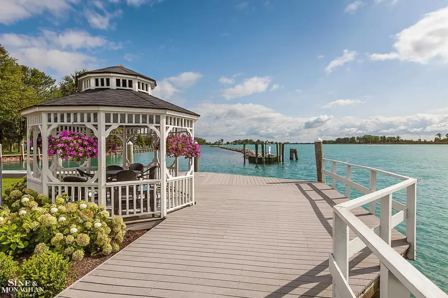 9811 S Channel DR, Harsens Island, MI 48028 - Image #3