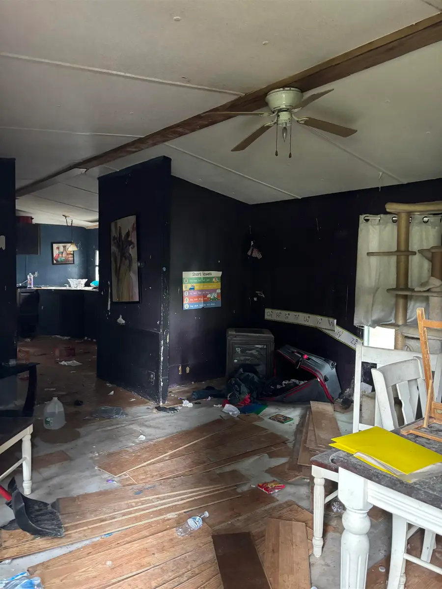 5401 PINE ST, Croswell, MI 48422 - Image #2