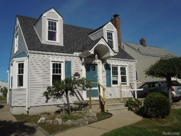 43242 E Morgan CT, HarrisonTownship, MI 48045