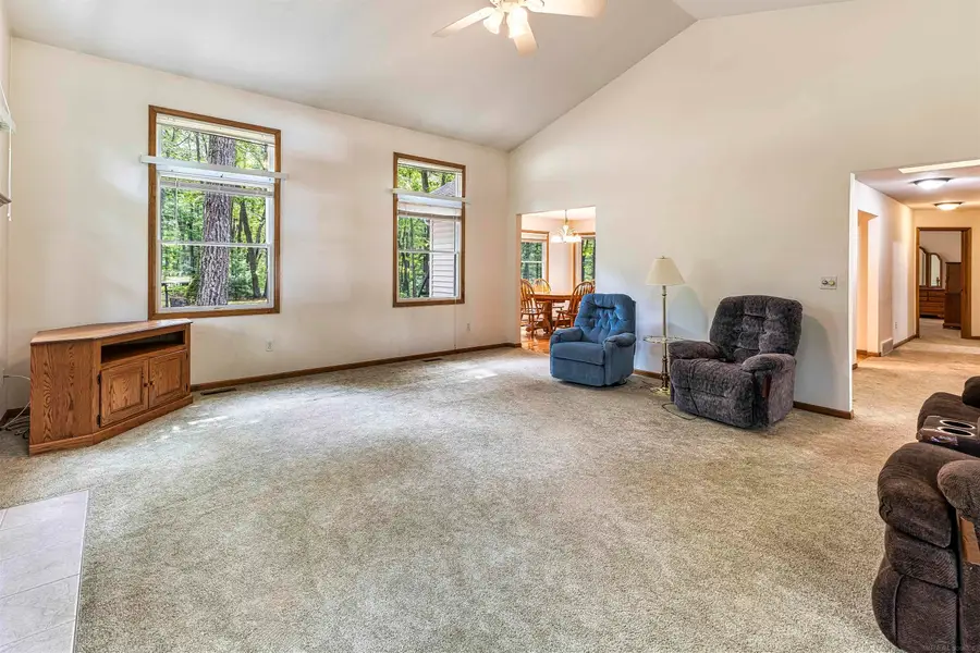 149 Oak Marr DR, Houghton Lake, MI 48629 - Image #3