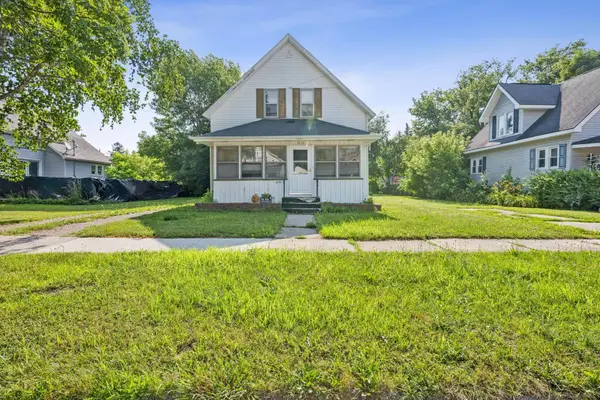 1616 Avon, Saginaw, MI 48602