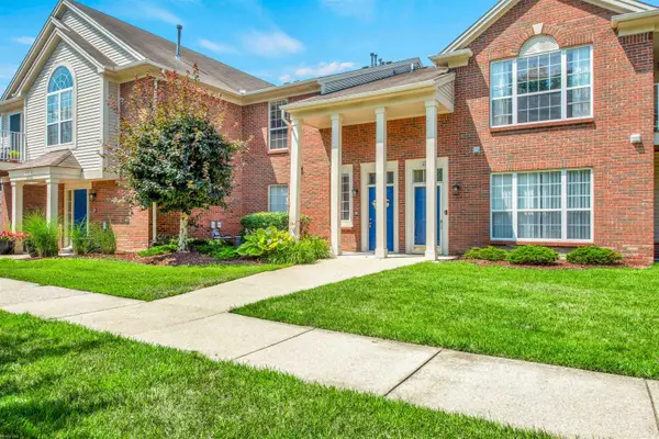 51719 Adler Park DR, Chesterfield, MI 48051