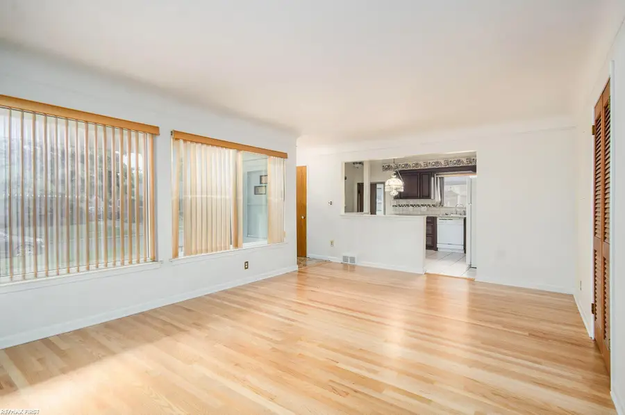 24509 Wood ST, Saint Clair Shores, MI 48080 - Image #3