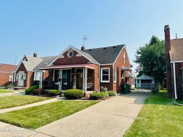 15640 Stricker AVE, Eastpointe, MI 48021