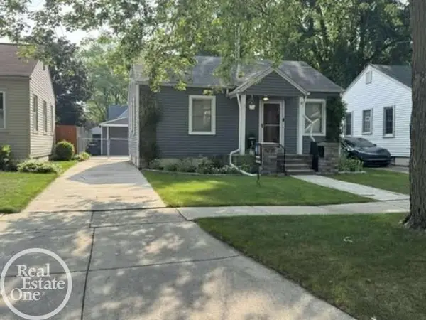 4236 Buckingham AVE, Berkley, MI 48072