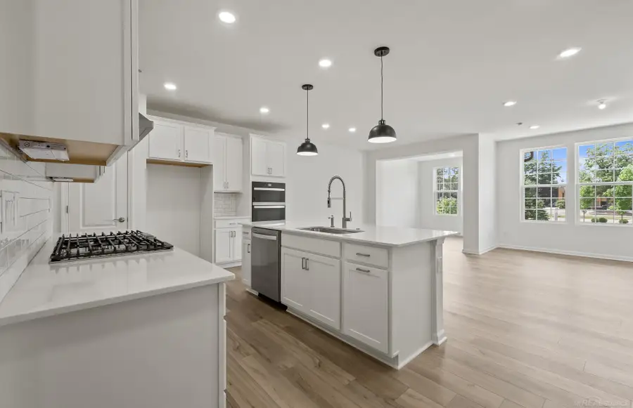 103 Addison CIR, Commerce, MI 48390 - Image #3