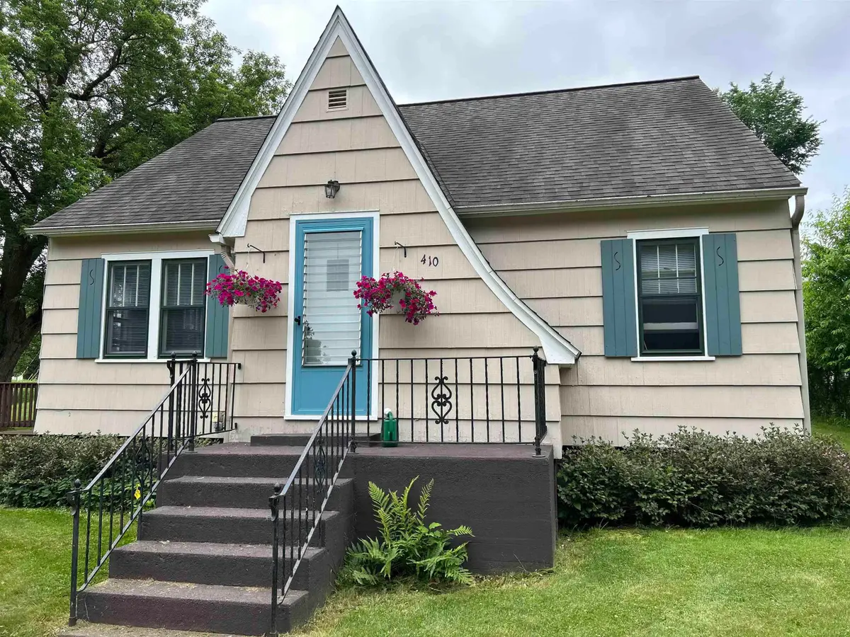 410 Ruby ST, Iron River, MI 49935 - #1