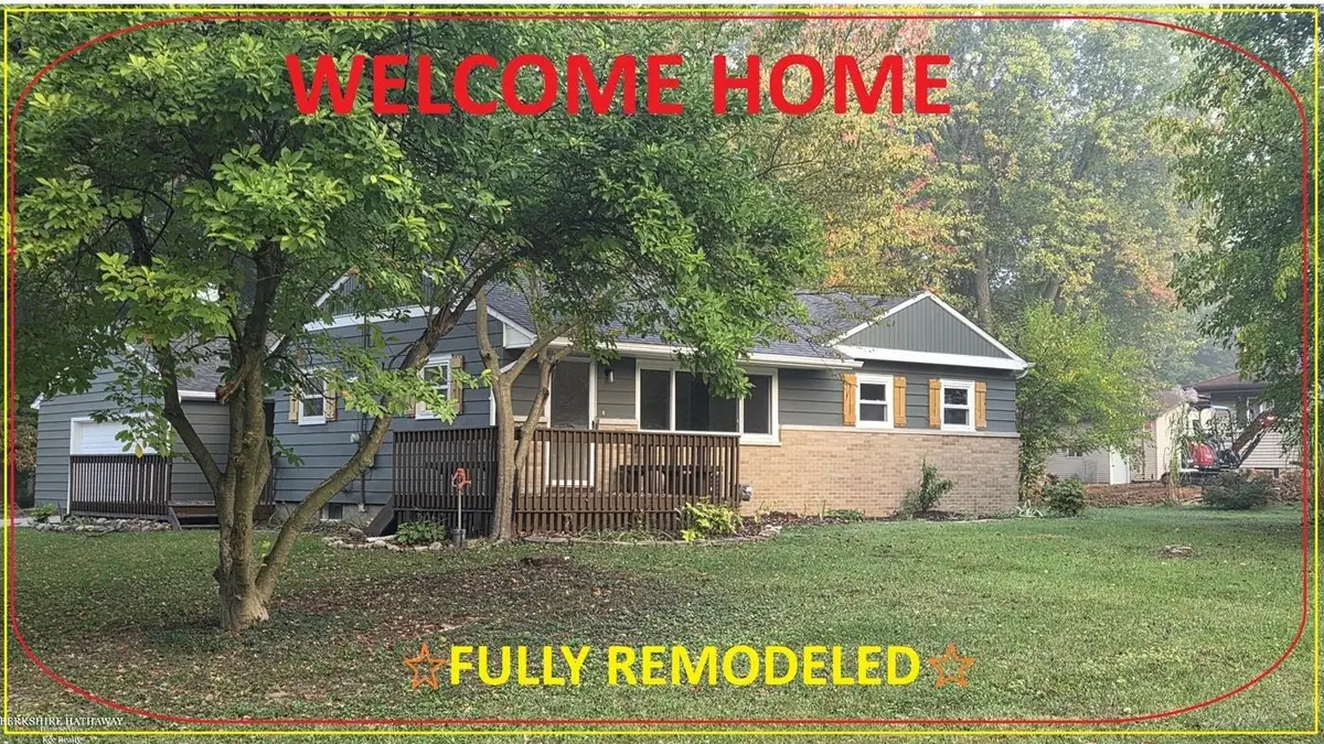 15860 Oak LN, Lansing, MI 48906 - Image #1