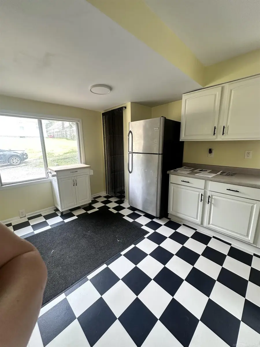 342 Pearl ST, Ionia, MI 48846 - Image #3