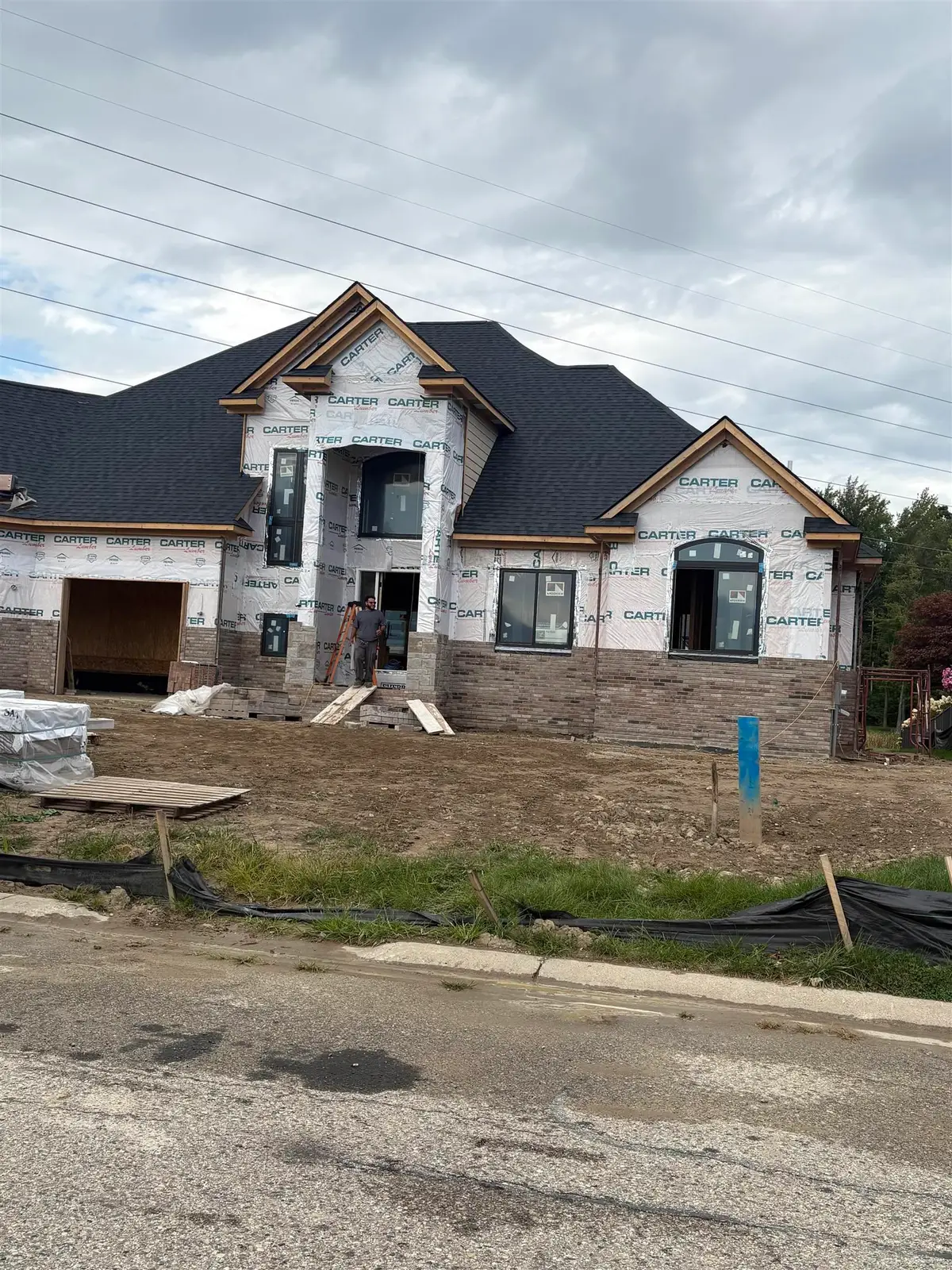 10505 Excalibur DR, Shelby Charter Township, MI 48315 - Image #1