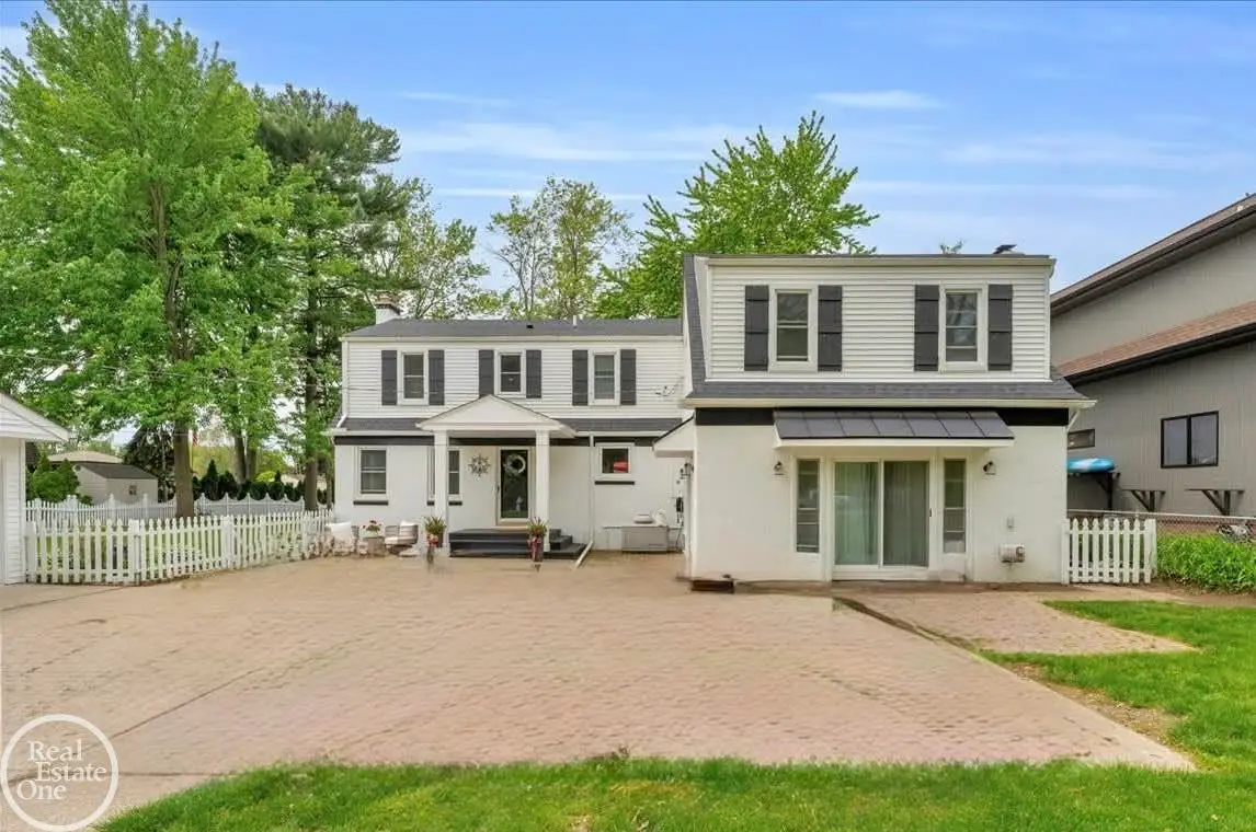 28800 Old North River RD, Harrison Charter Township, MI 48045 - Image #1