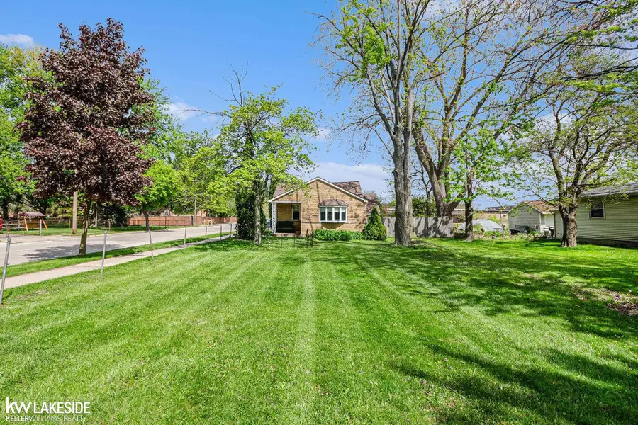 30430 Park ST, Roseville, MI 48066 - Image #3