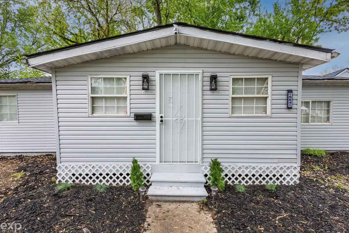 15641 Pickford ST, Detroit, MI 48235 - Image #1