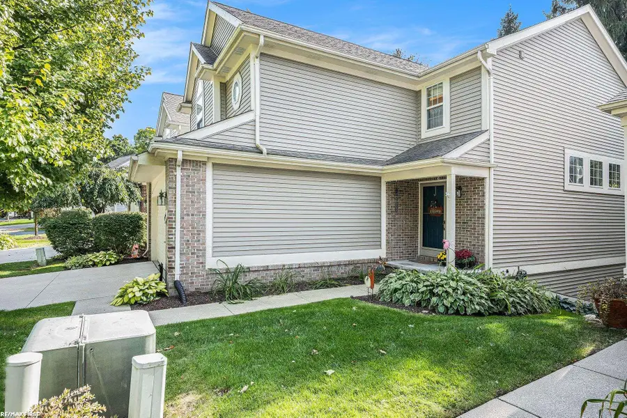 5336 Forest Ridge DR, Independence, MI 48346 - Image #2