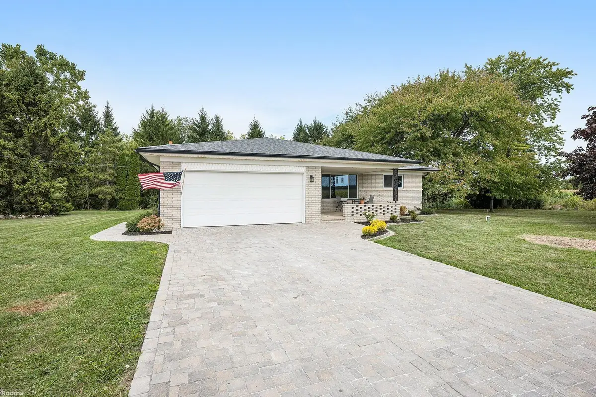 28585 Pratt RD, Richmond, MI 48062 - Image #1