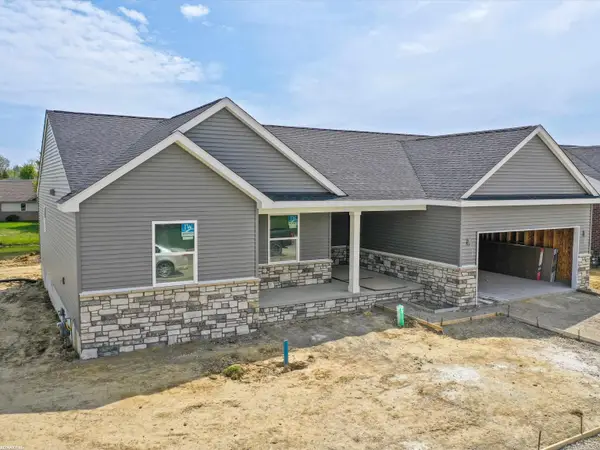 70562 Sunny Brook LN, Richmond, MI 48062