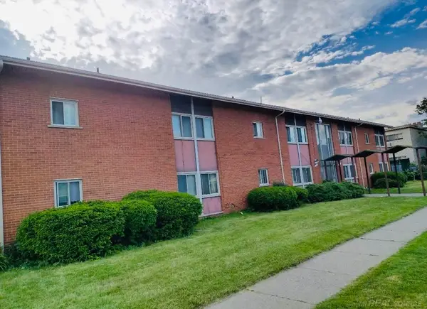 19199 Lahser RD, Detroit, MI 48219