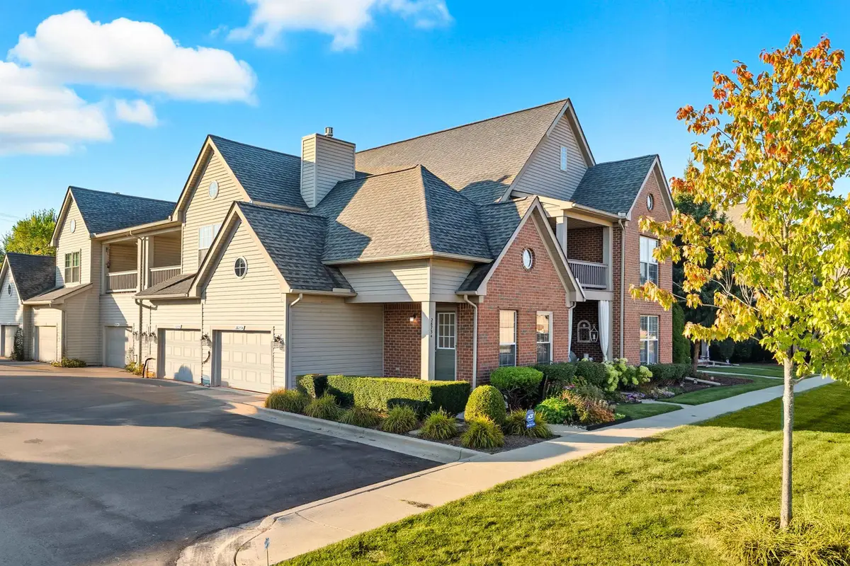 28734 Yarmouth CT, Chesterfield, MI 48047 - Image #1