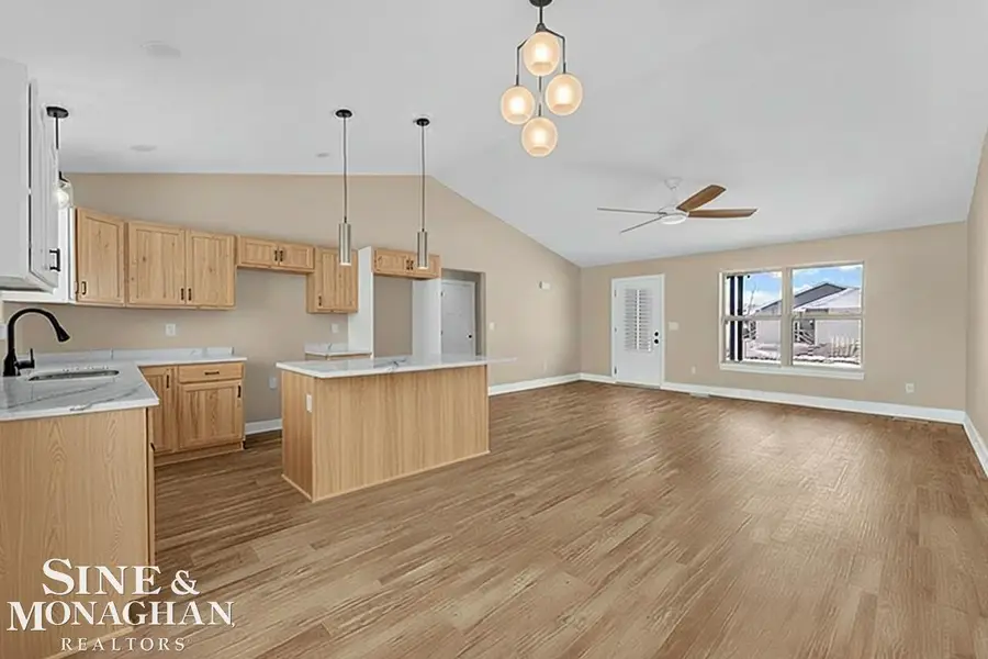 240 Oregon AVE, Marysville, MI 48040 - #3