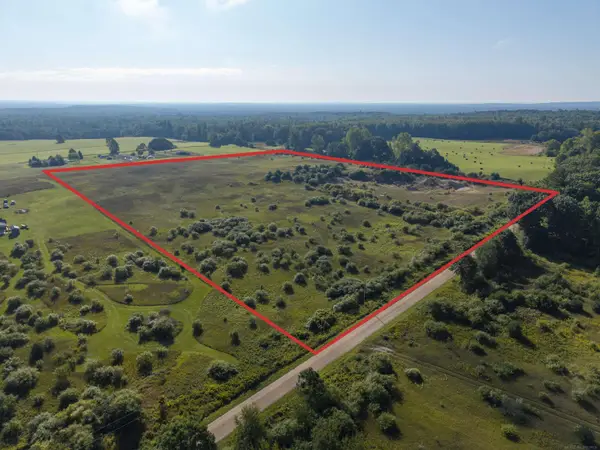 10227 Coates HWY, Brethren, MI 49619