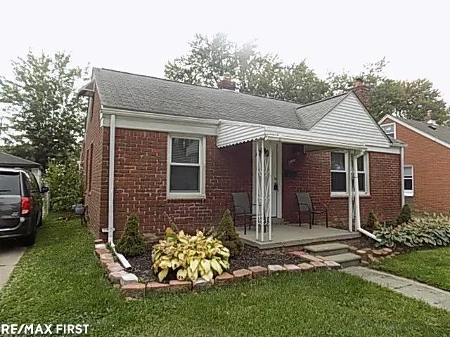 23830 Deziel ST, Saint Clair Shores, MI 48082 - Image #2