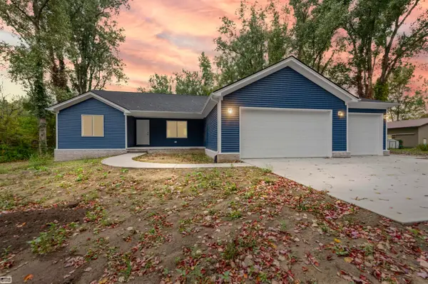 3363 Carrigan RD, FortGratiot, MI 48059