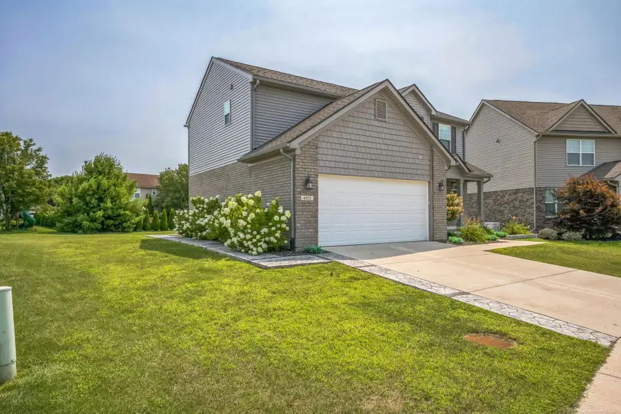 6921 Chandler DR, Van Buren, MI 48111 - Image #2