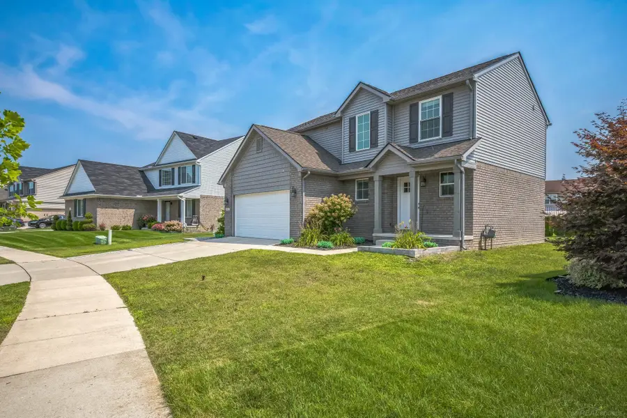 6921 Chandler DR, Van Buren, MI 48111 - Image #3