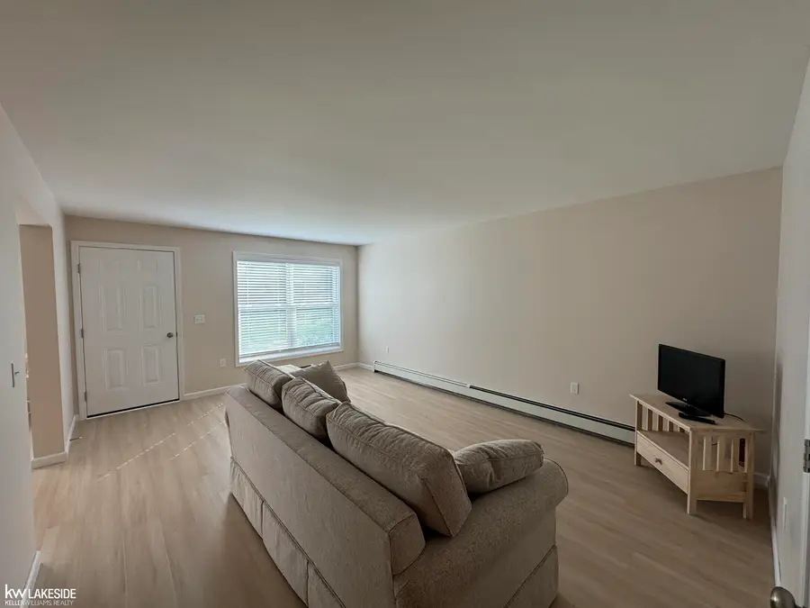 3948 Mary Anne LN, Caseville, MI 48725 - Image #3