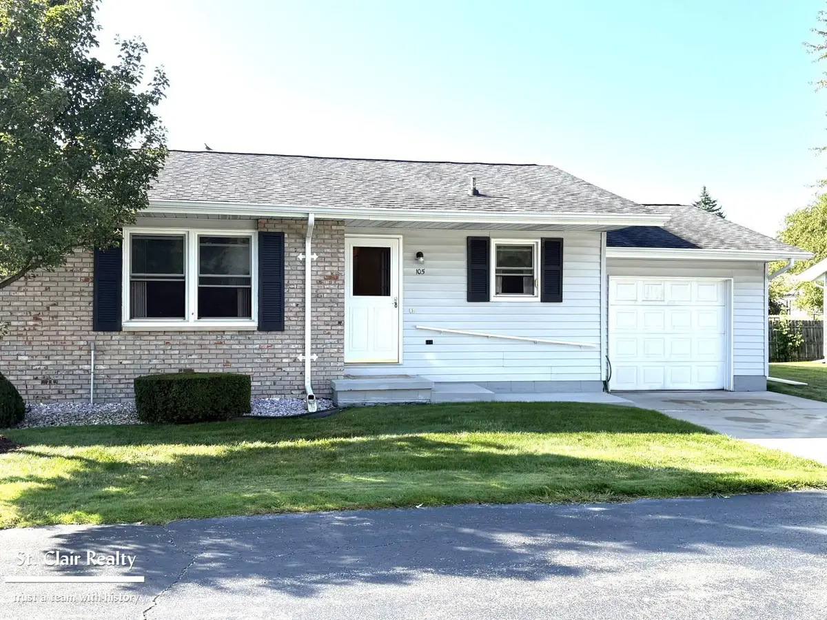 105 Joan CT, Marysville, MI 48040 - #1
