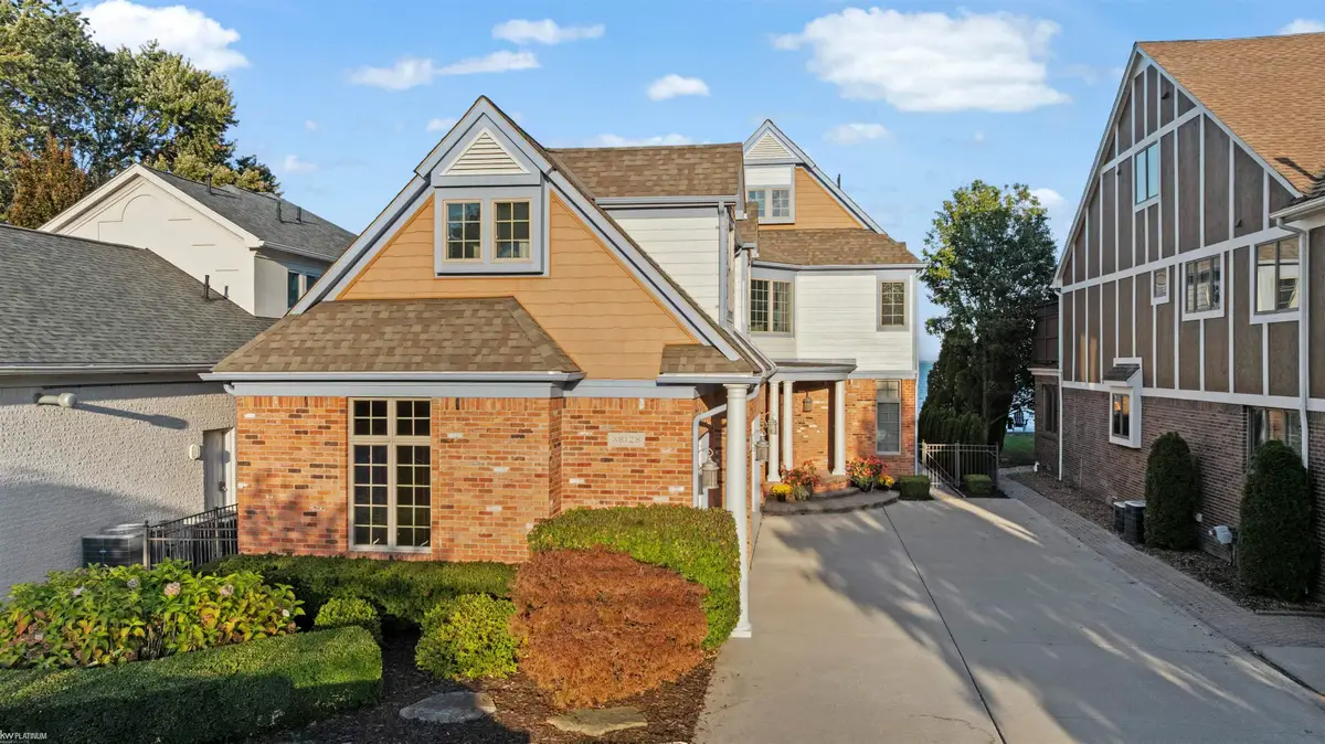 38128 Lakeshore DR, Harrison Township, MI 48045 - Image #1